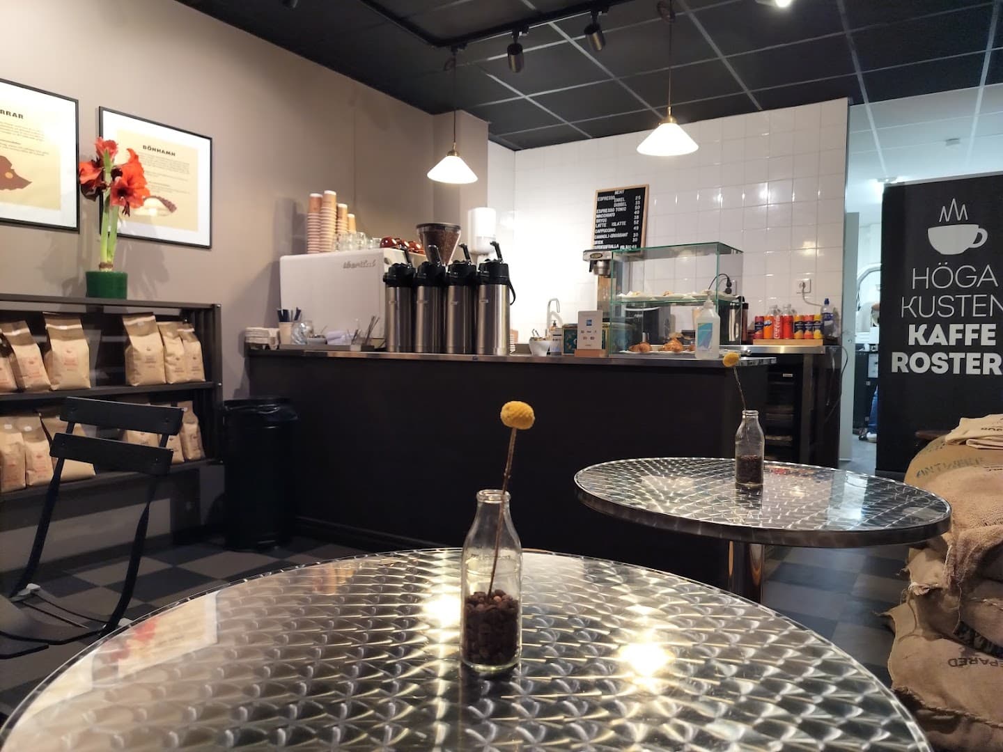 Höga Kusten Kaffe Rosteri - specialty coffee shop in Kungsholmen