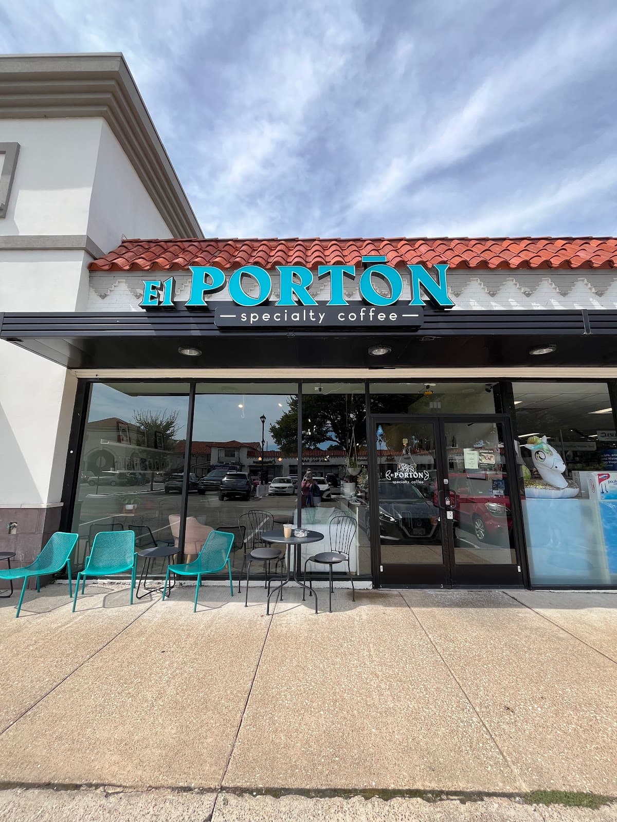 El Porton Coffee - specialty coffee shop in Casa Linda