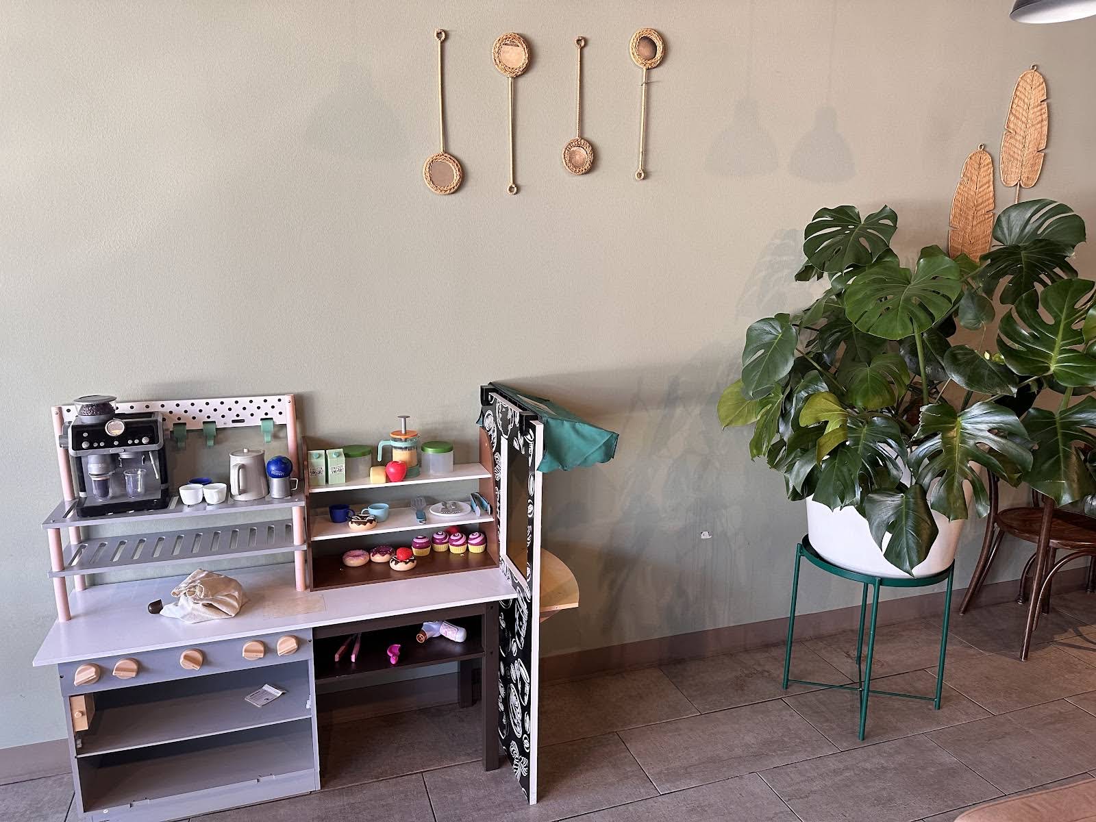 El Porton Coffee specialty coffee shop in Dallas - photo 8