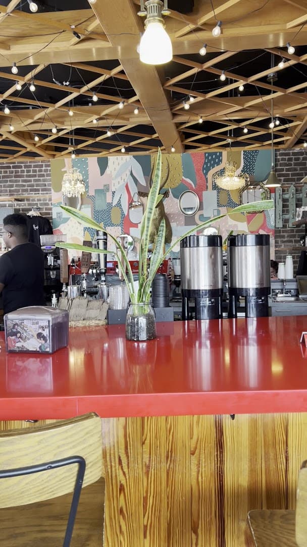 The Coffee Fox Roasting Co. - specialty coffee shop in Savannah