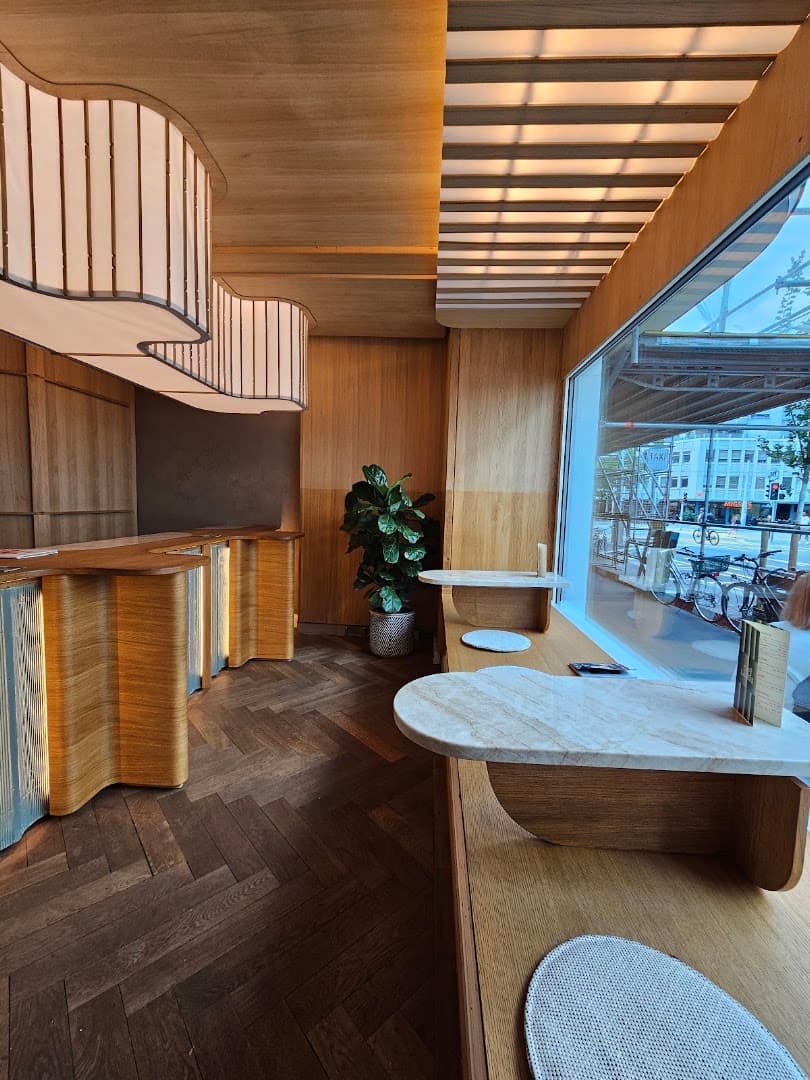 Interior of Lalere Café & Bar, specialty coffee shop in Zurich