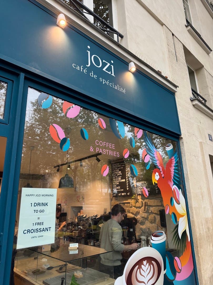 JOZI CAFE Notre Dame - specialty coffee shop in Paris