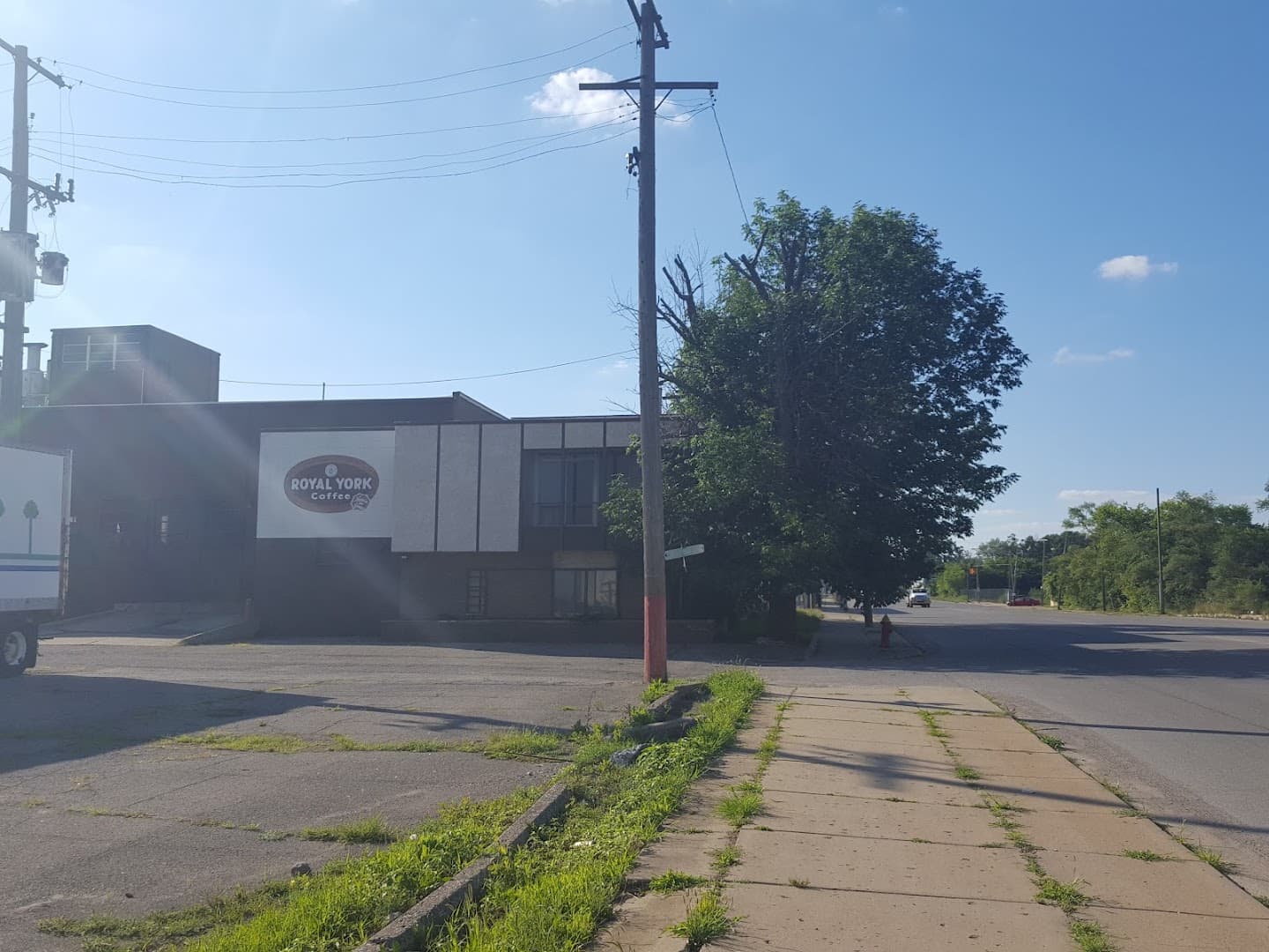 Becharas Brothers Coffee Co. specialty coffee shop in Detroit - photo 3
