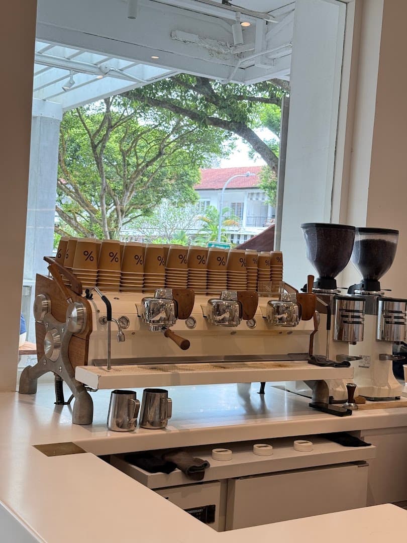 % Arabica Singapore Chip Bee Gardens - specialty coffee shop in Singapore