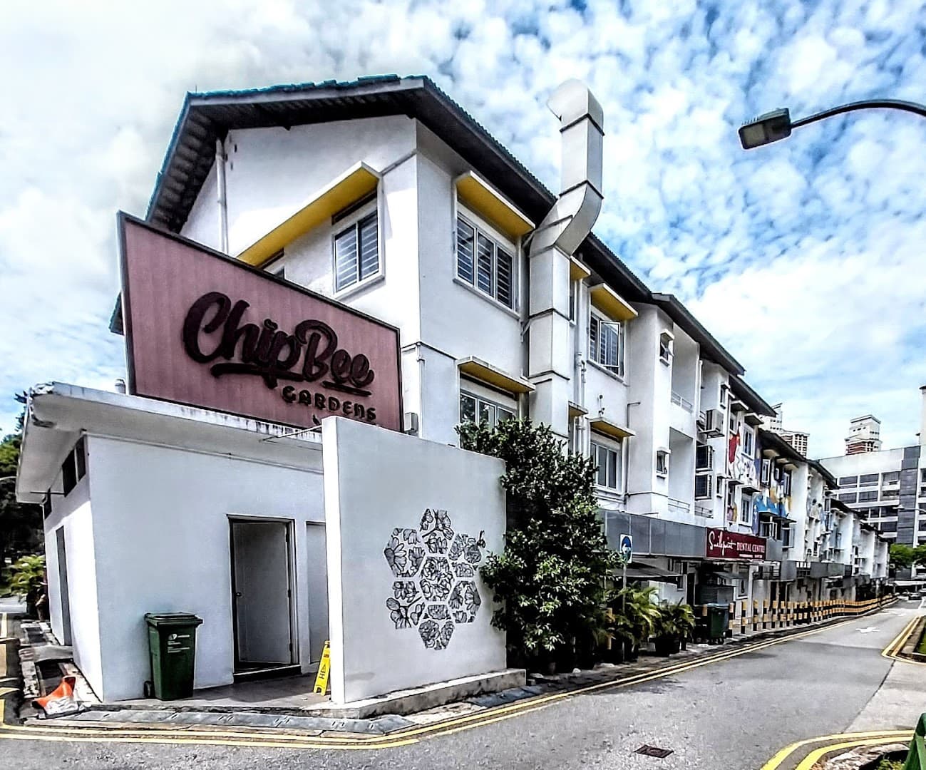 % Arabica Singapore Chip Bee Gardens - specialty coffee shop in Singapore