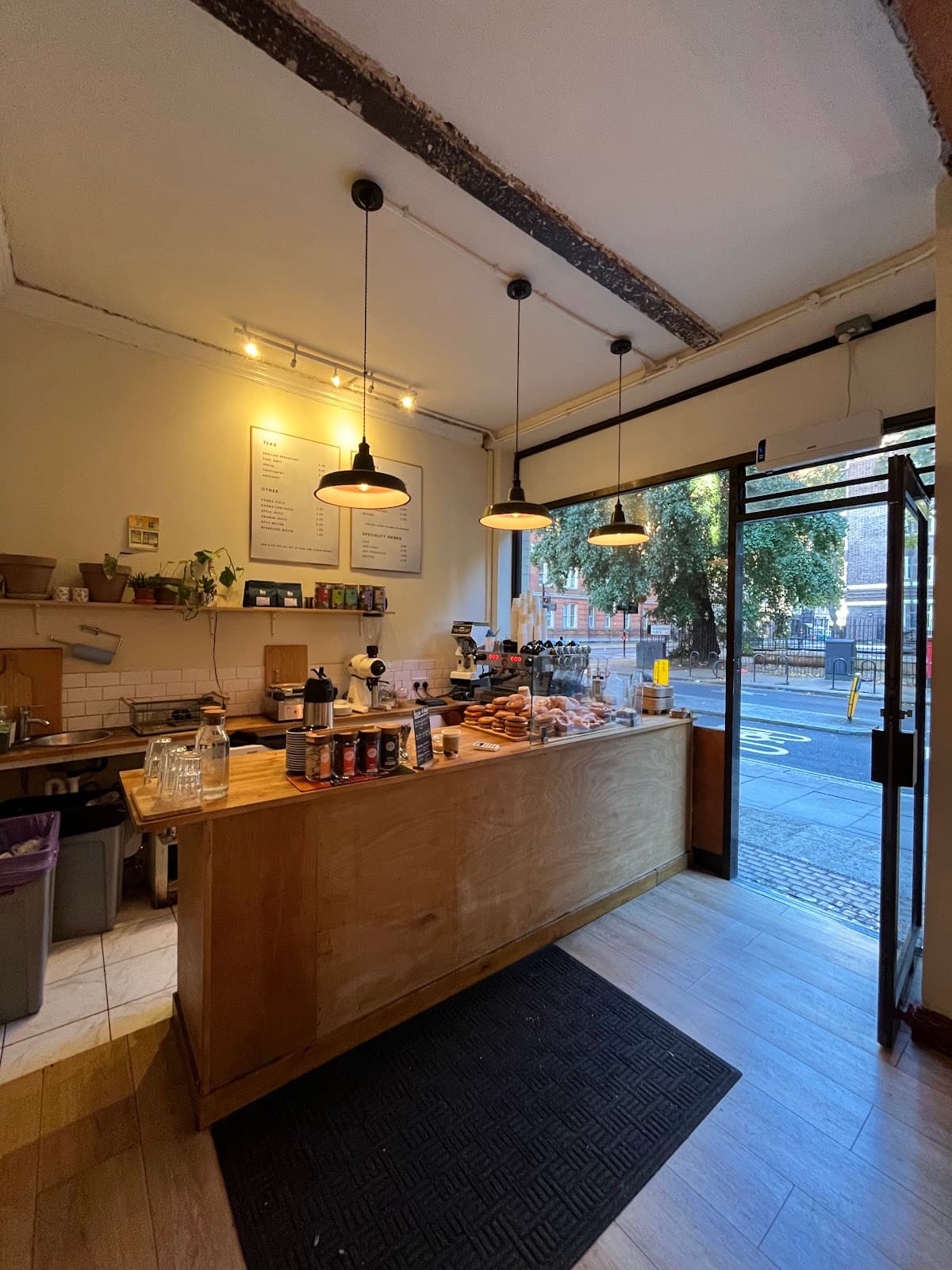 PROJECT68 - specialty coffee shop in Bloomsbury