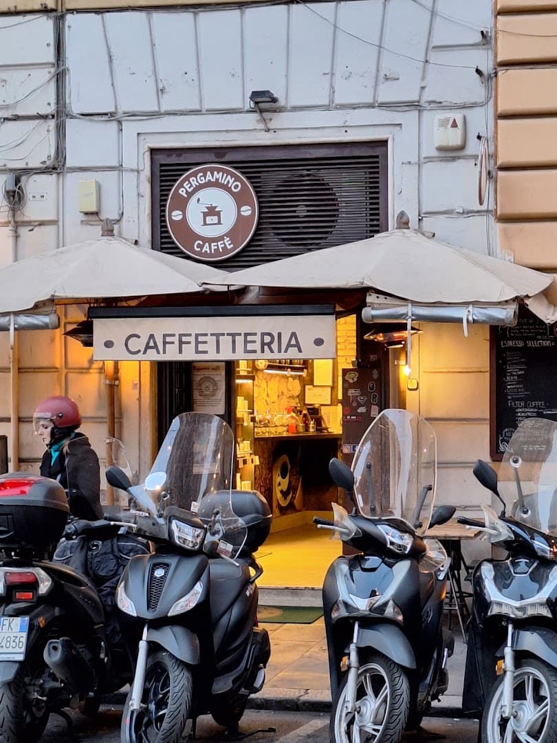 Storefront of Pergamino Caffè, specialty coffee shop in Rome
