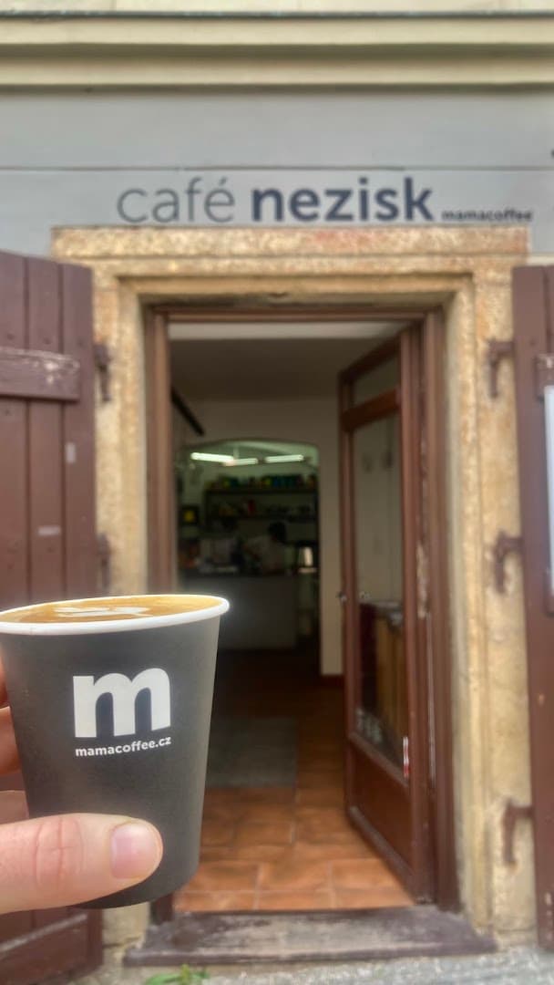 Café Nezisk - specialty coffee shop in Prague