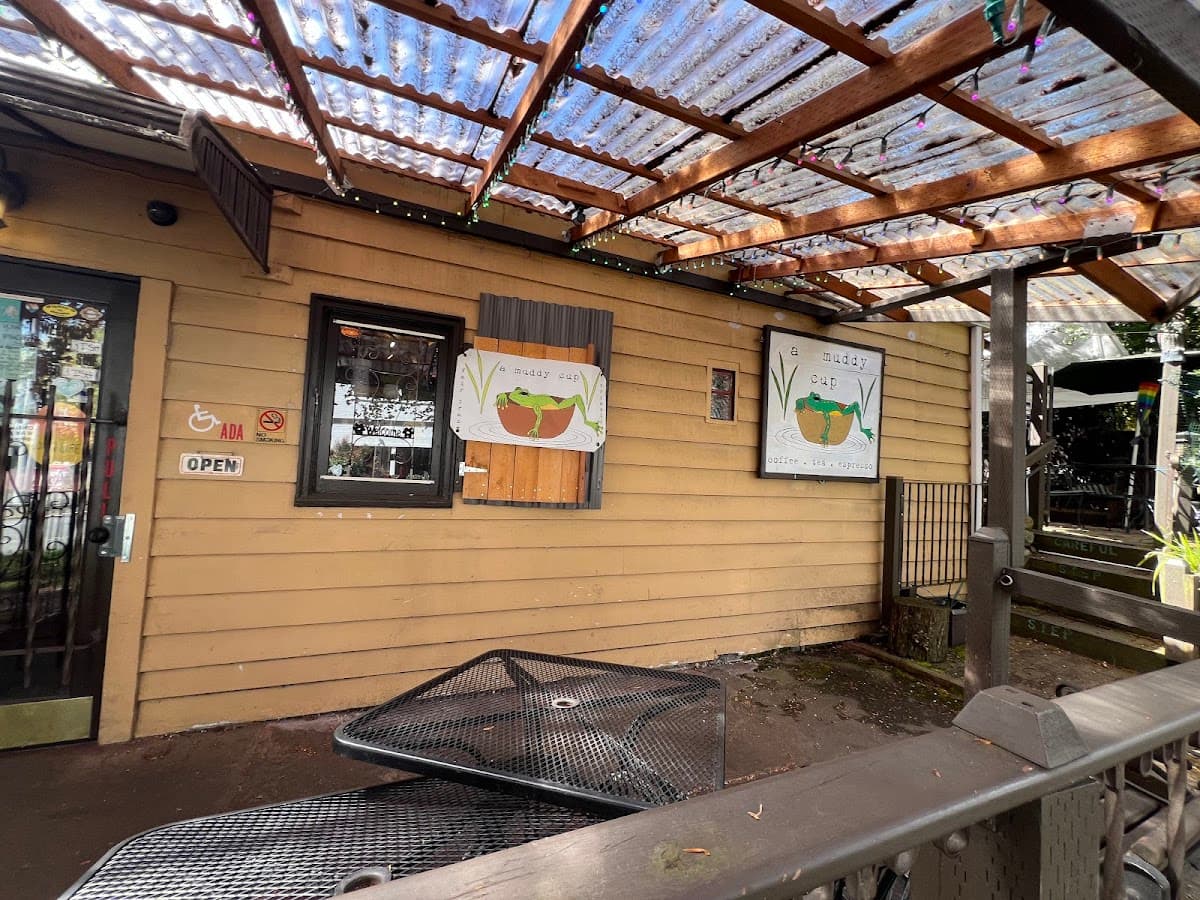 A Muddy Cup Cafe' & Roastery specialty coffee shop in Seattle - photo 6