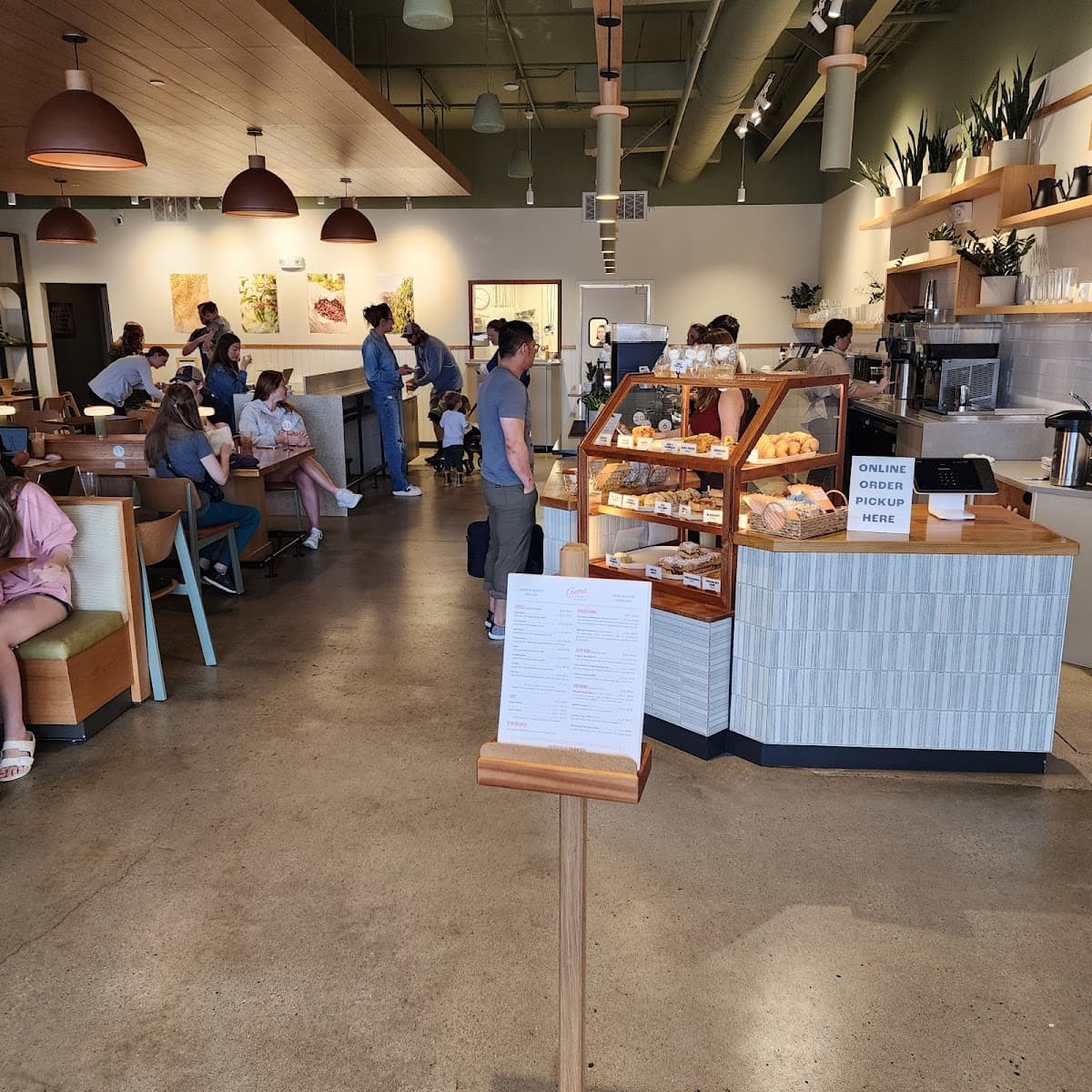Crema Coffee Roasters - specialty coffee shop in Brentwood