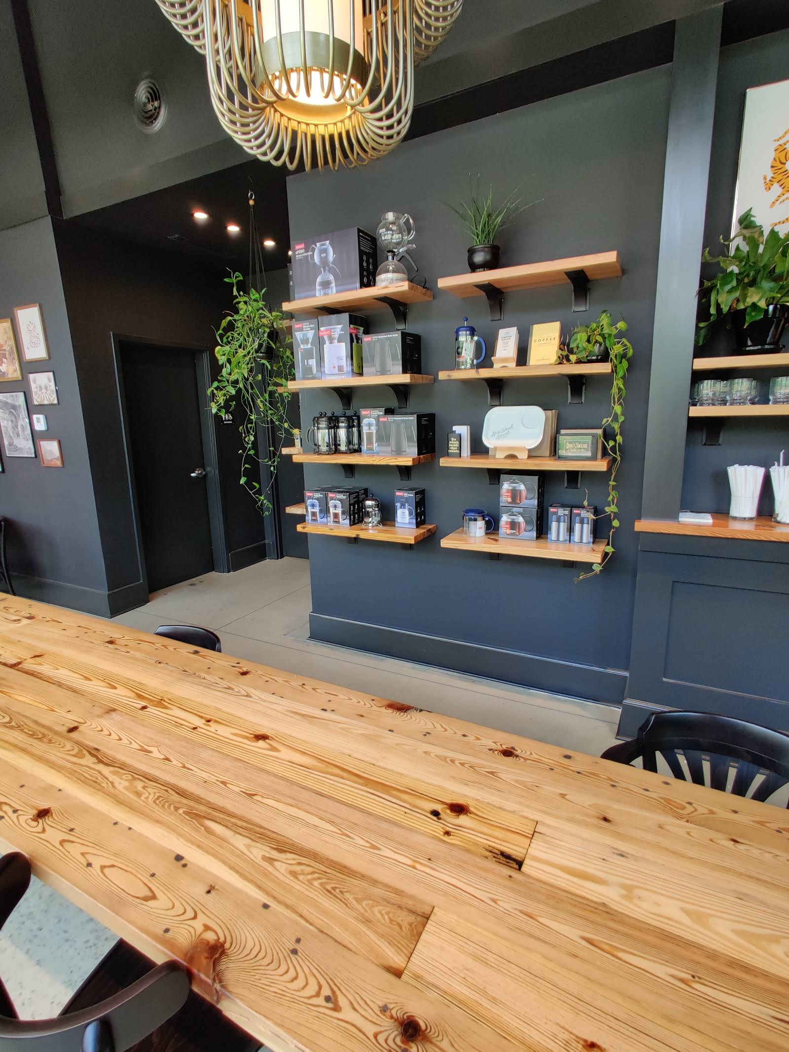 Daily Dose Coffee specialty coffee shop in Atlanta - photo 8