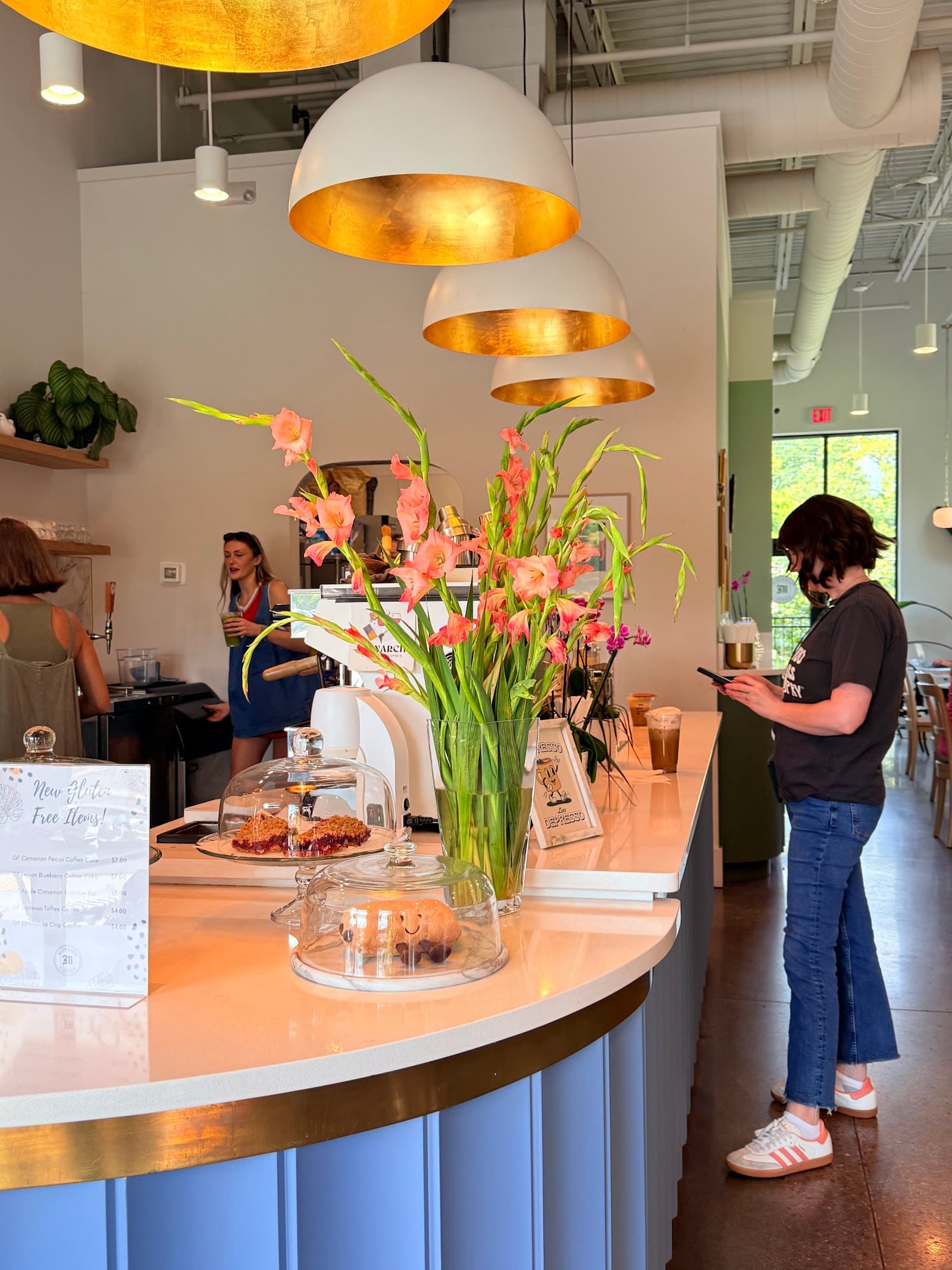 Monamie Coffee - specialty coffee shop in Nashville