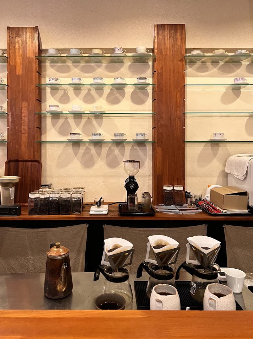 Monaca Coffee - specialty coffee shop in Osaka