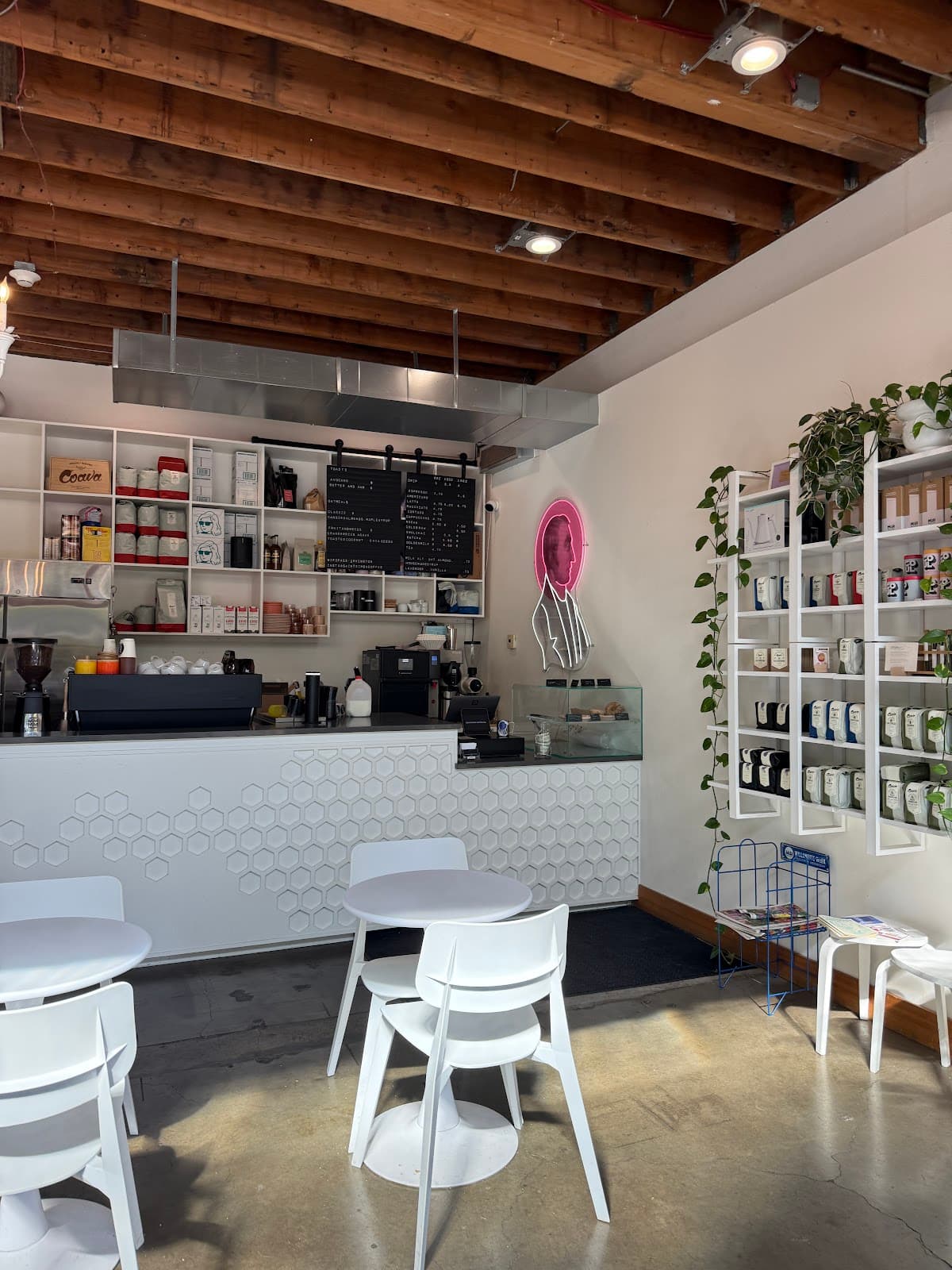 Saint Simon Coffee Co. - specialty coffee shop in Portland