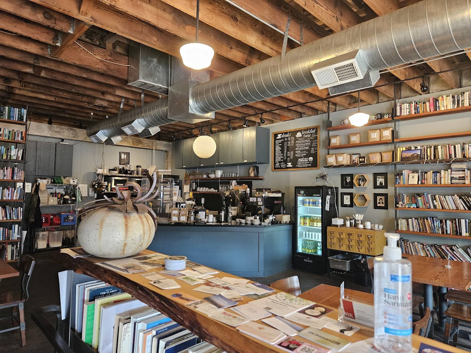 The Stacks Coffeehouse - specialty coffee shop in Overlook