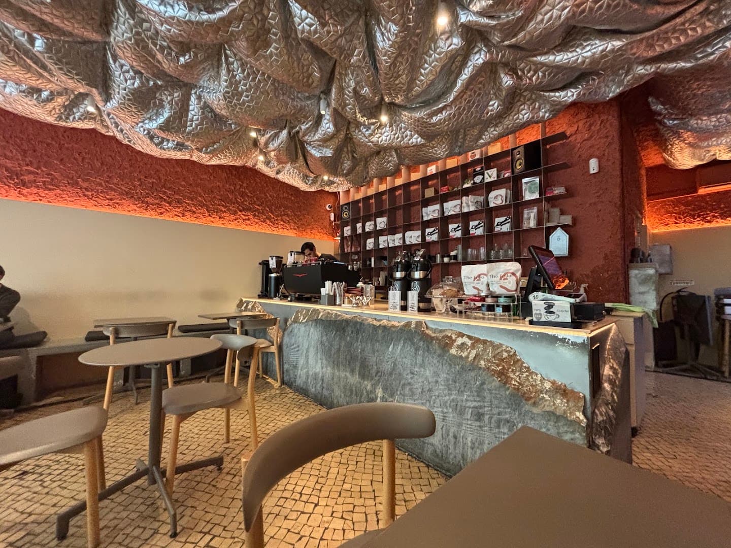 The Folks Сhiado - Specialty Coffee, Breakfast & Brunch - specialty coffee shop in Lisbon
