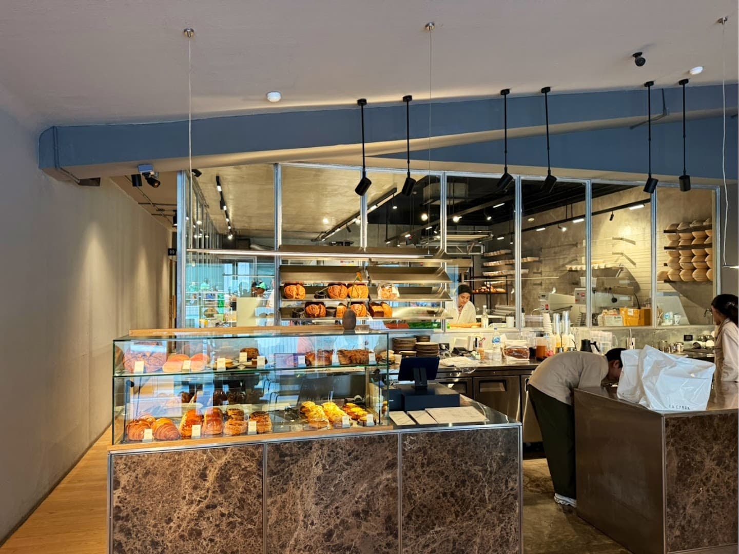 La Cabra Bakery - specialty coffee shop in Bangkok