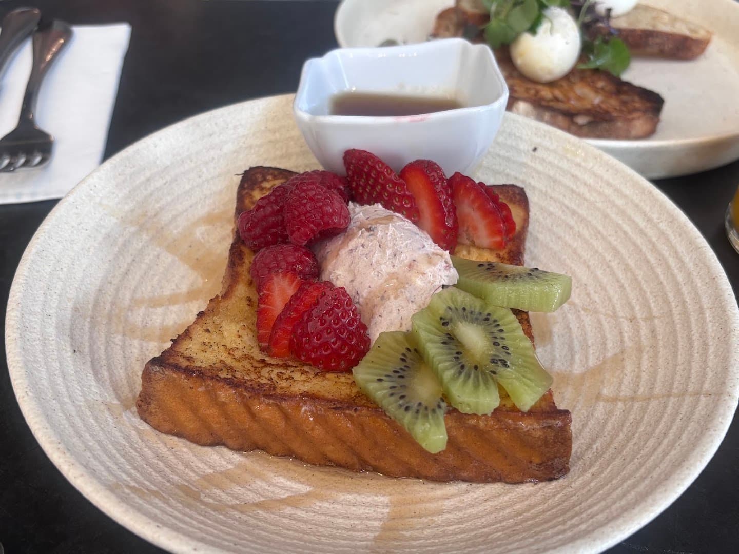 KIN Cafe & Wine Bar - specialty coffee shop in Sydney