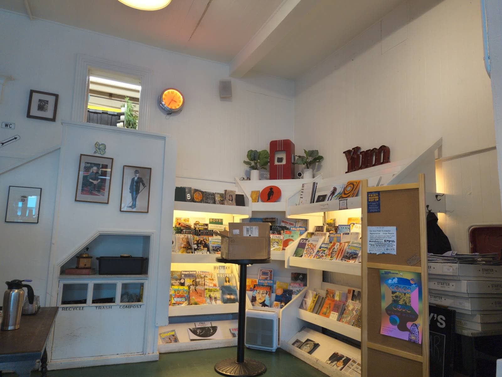 Farley's Coffeehouse specialty coffee shop in San Francisco - photo 9