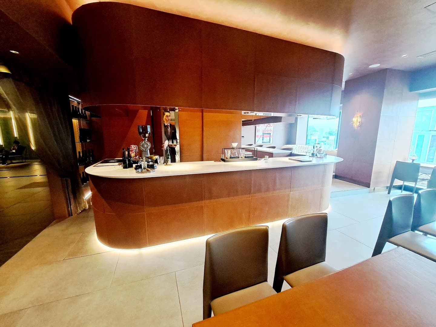 GRAND CRU CAFÉ GINZA - specialty coffee shop in Tokyo