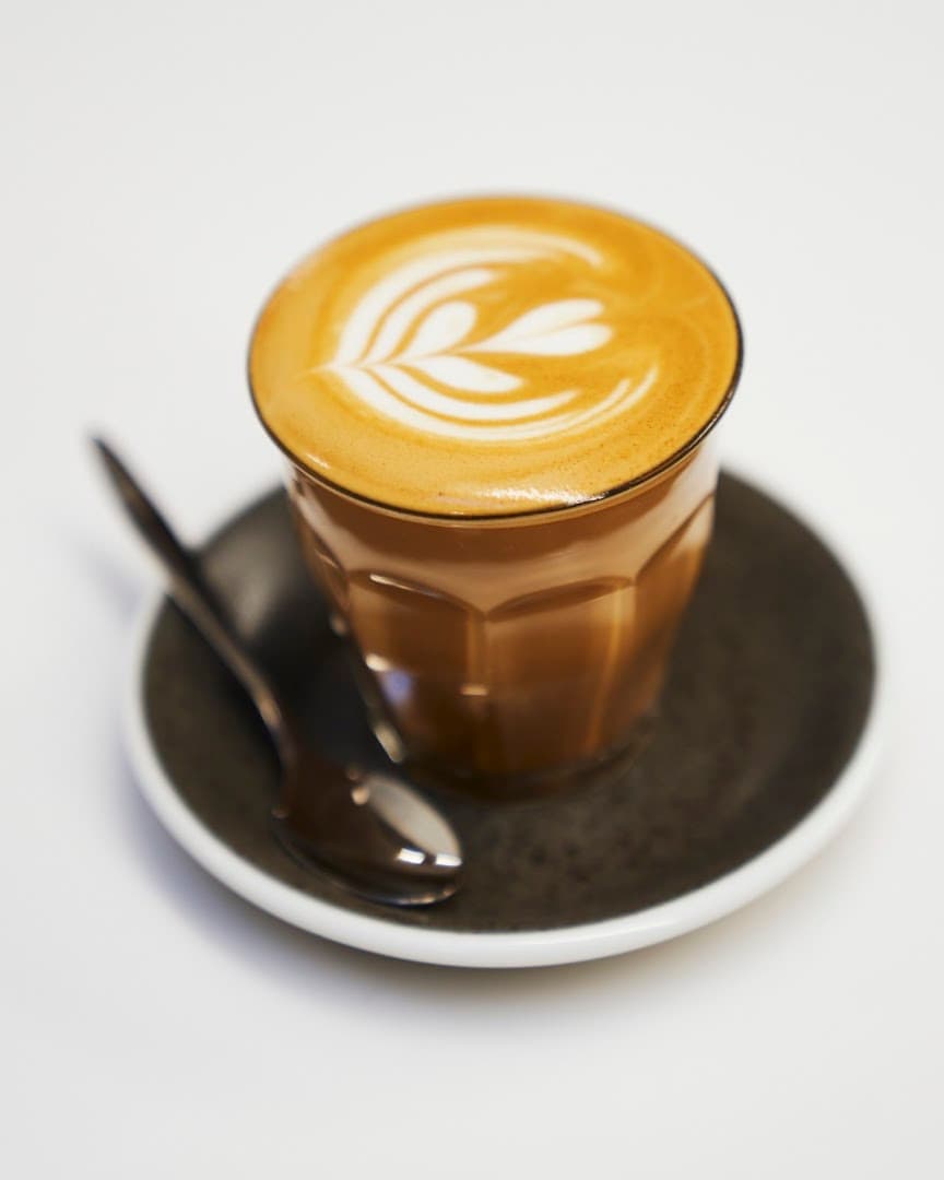 Back in Black - specialty coffee shop in Paris