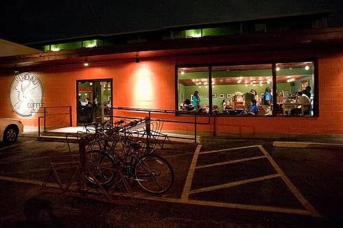 Bennu Coffee - specialty coffee shop in Chestnut