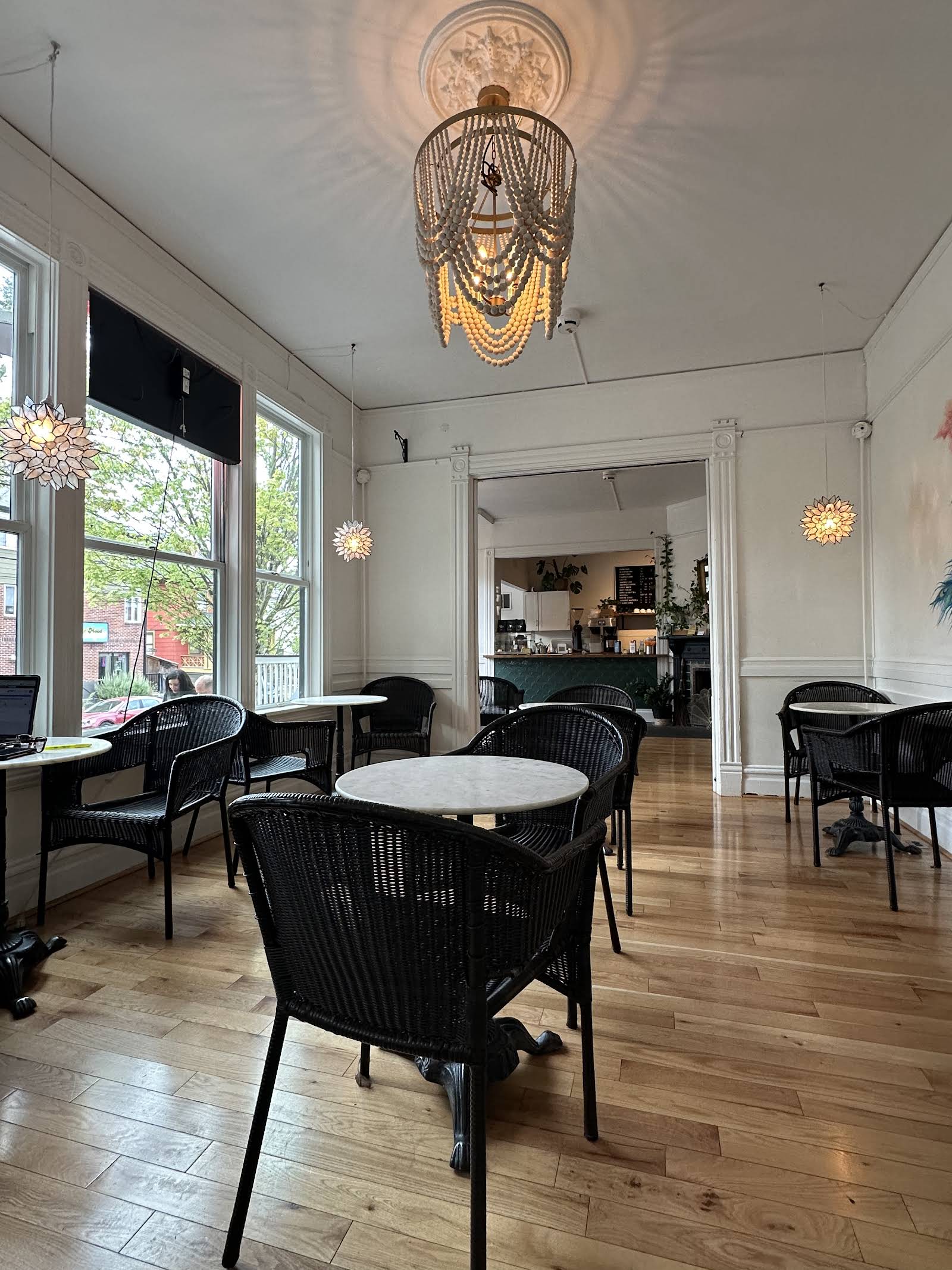 Case Study Coffee Roasters - specialty coffee shop in Nob Hill