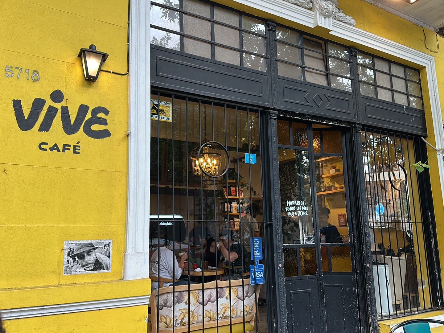 Vive Café Cafe de especialidad , cafés de campeonatos specialty coffee shop in Buenos Aires - photo 6