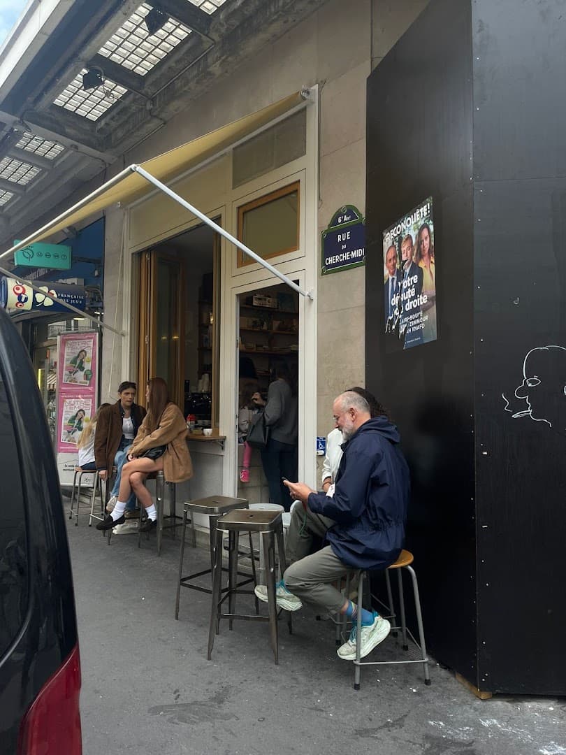 Benchy - specialty coffee shop in Paris