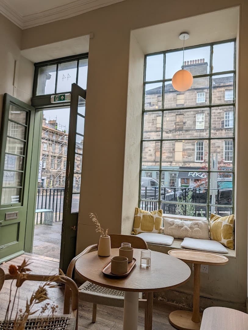 Interior of cafēn., specialty coffee shop in Edinburgh