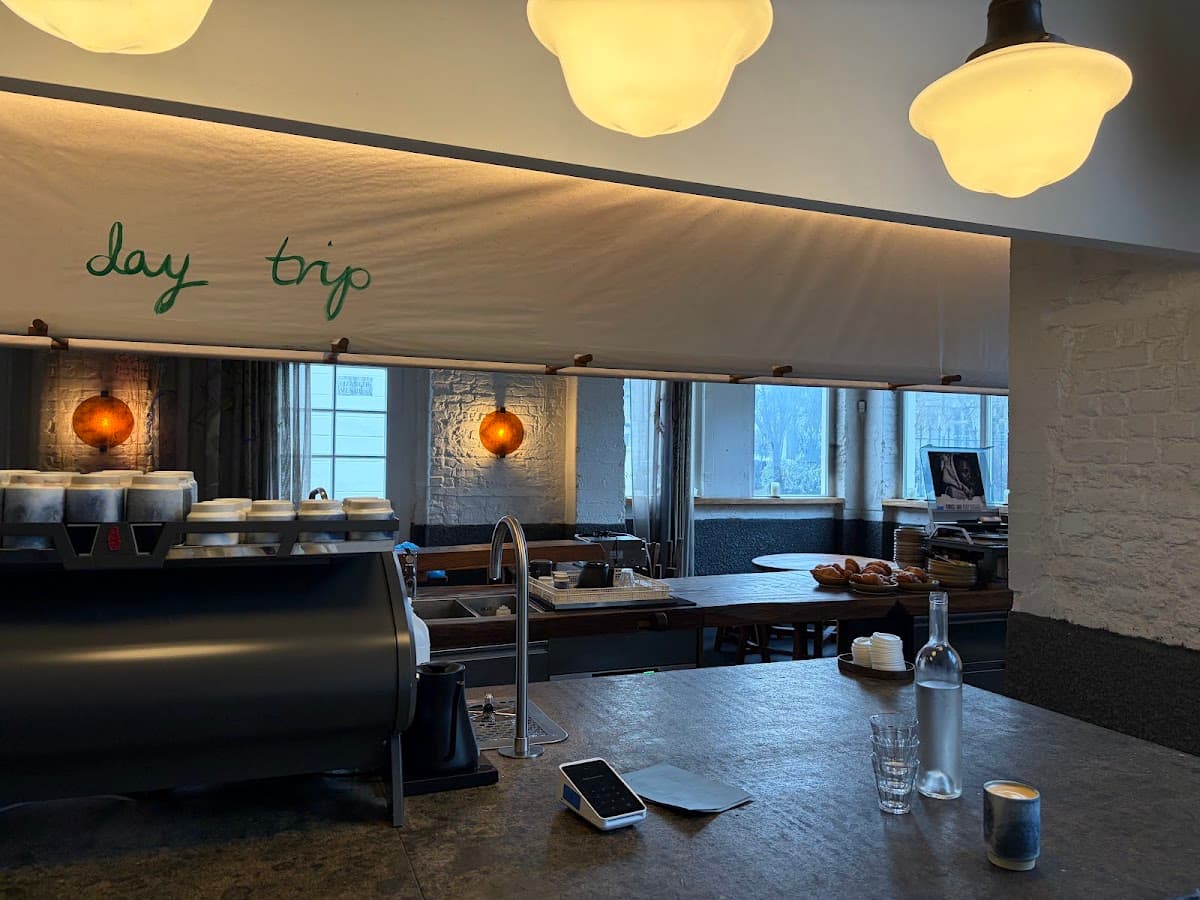 Day Trip - specialty coffee shop in Barnsbury