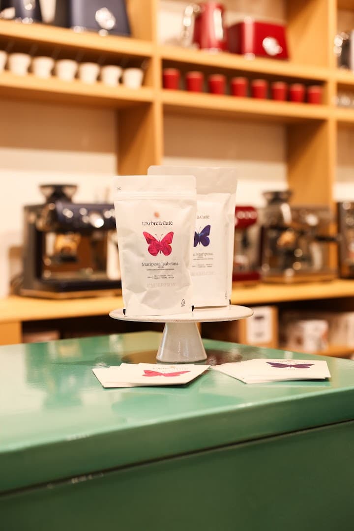 L'Arbre à Café - Le Bon Marché - specialty coffee shop in Paris
