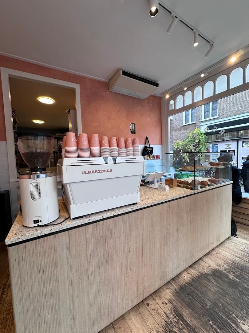Margo's Amsterdam - specialty coffee shop in Amsterdam