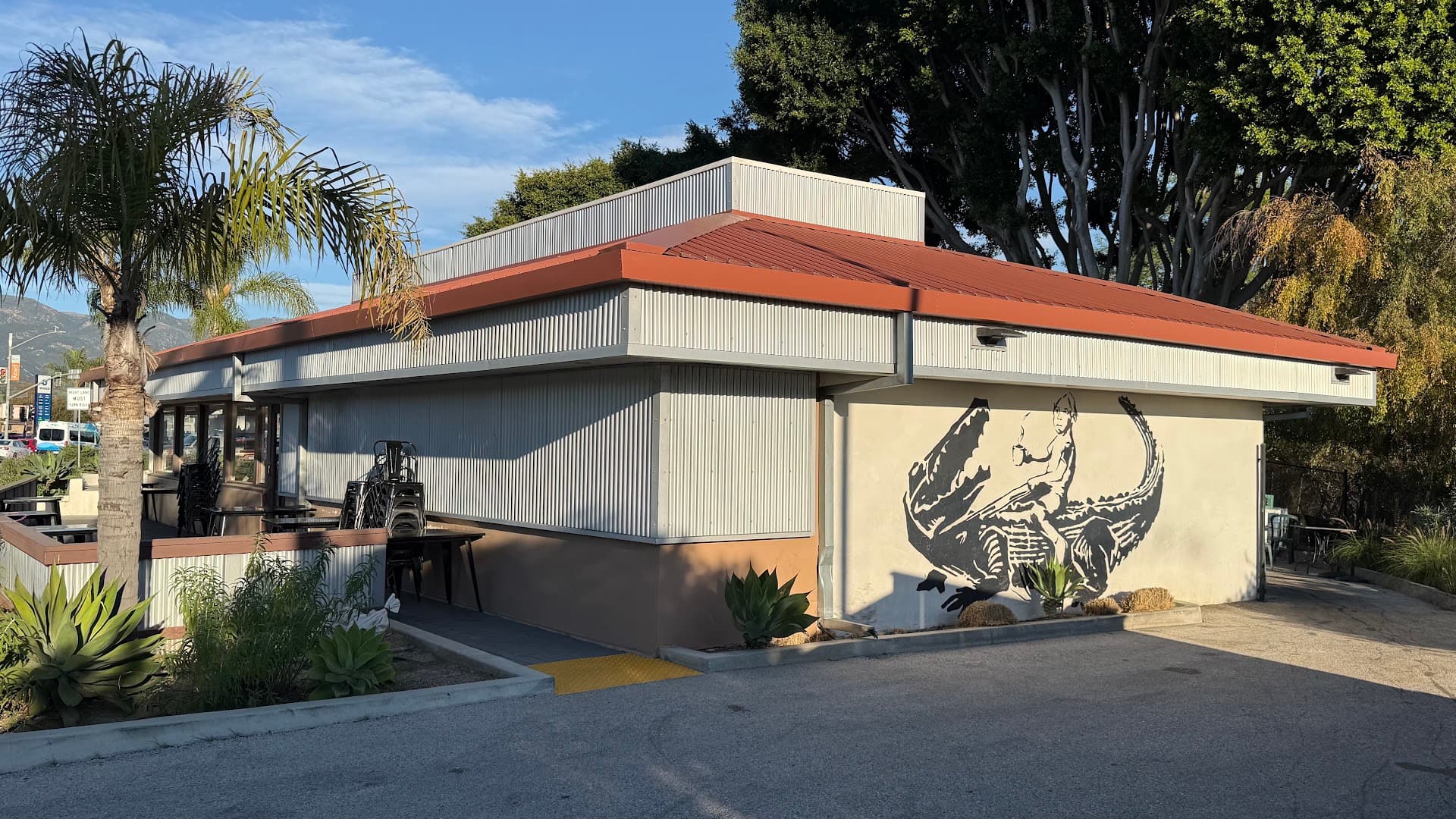 Storefront of Cajun Kitchen Cafe, specialty coffee shop in Santa Barbara