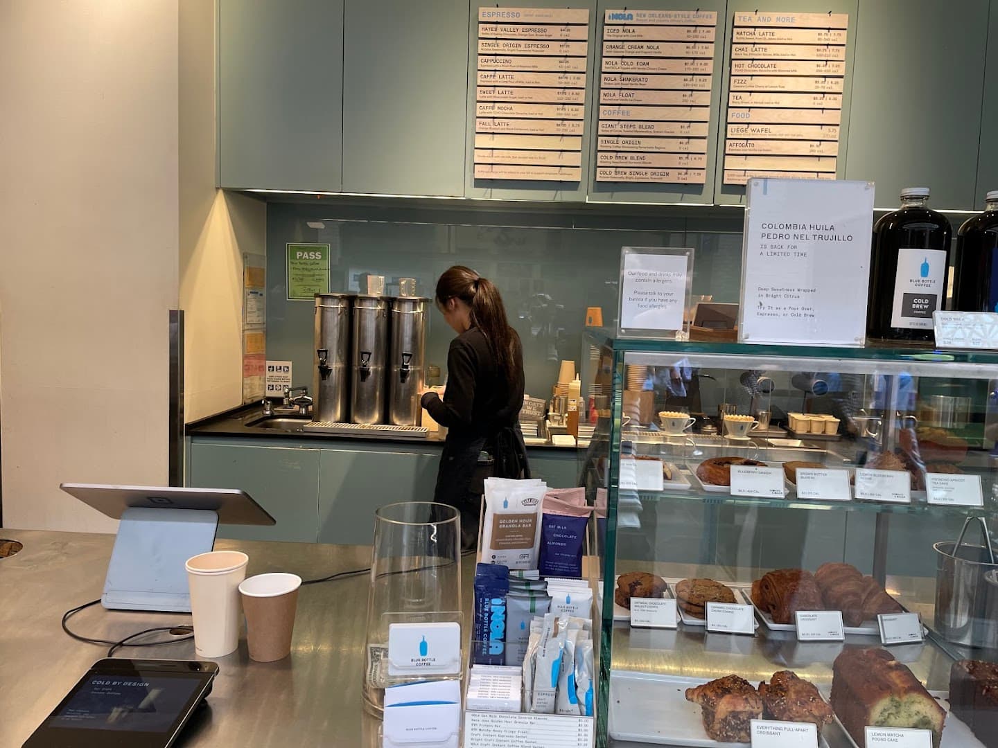 Blue Bottle Coffee - specialty coffee shop in Embarcadero