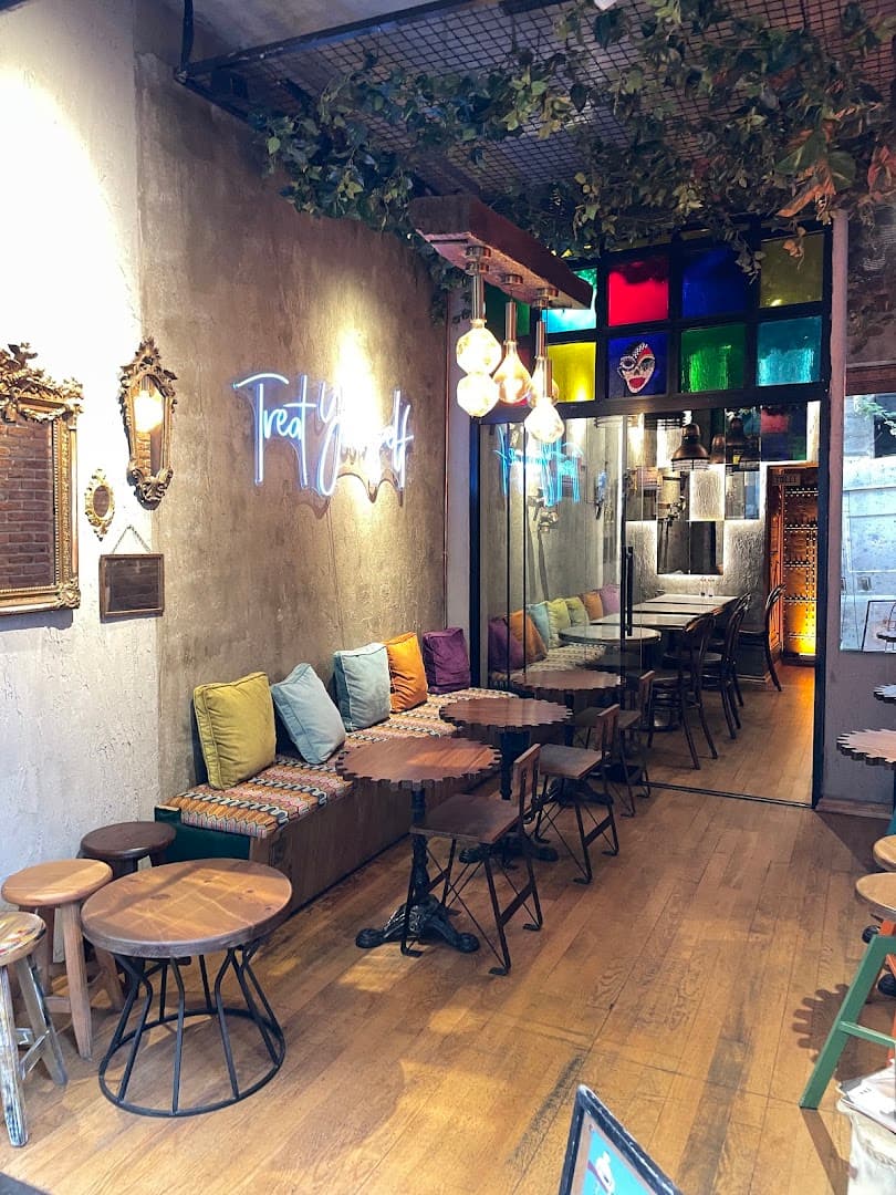 Gramaj Coffee • Roastery • Food • Chill — specialty coffee in Istanbul