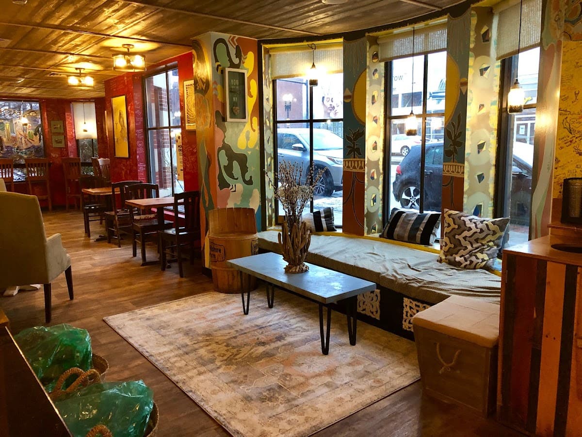 Farmers Horse Coffee - specialty coffee shop in Boston