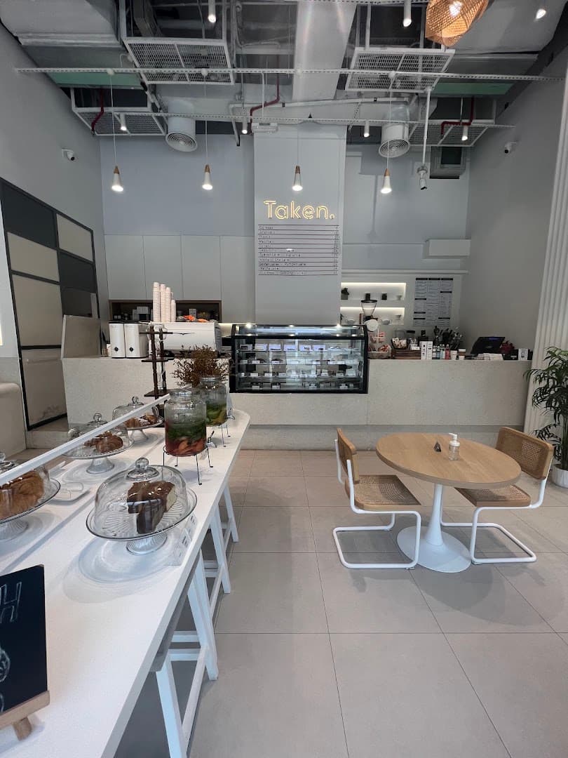 Taken Cafe — specialty coffee in Dubai