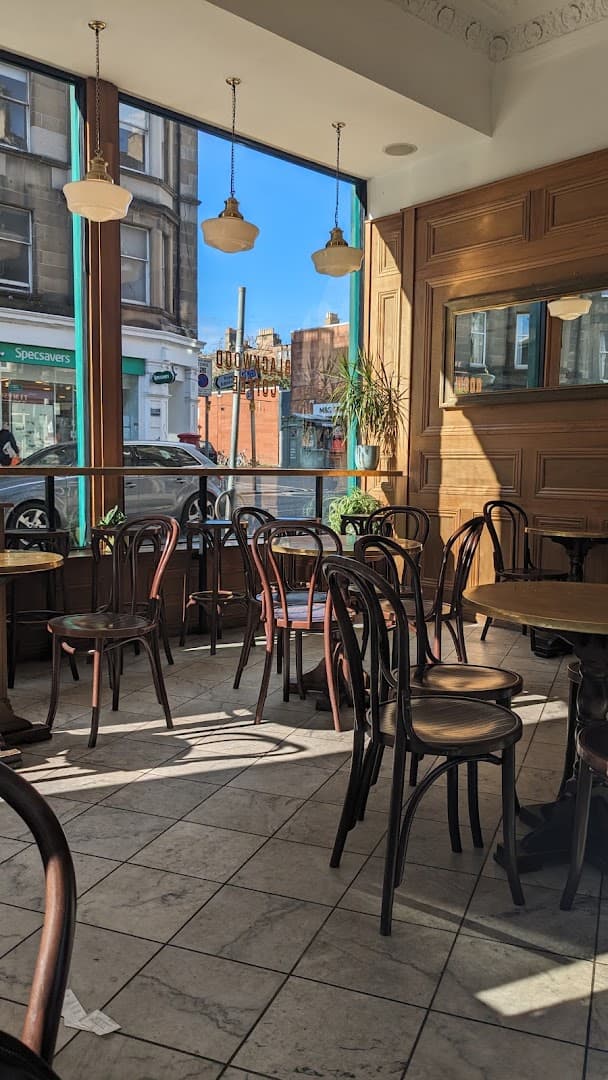 Interior of Blackwood Coffee, specialty coffee shop in Edinburgh