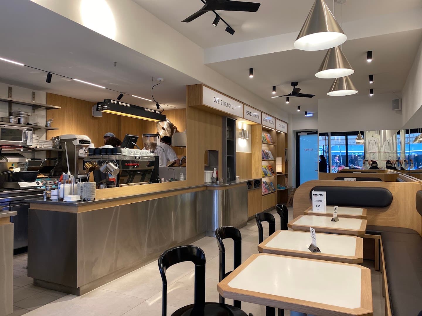 Café Dose • Faubourg St Denis - specialty coffee shop in Paris