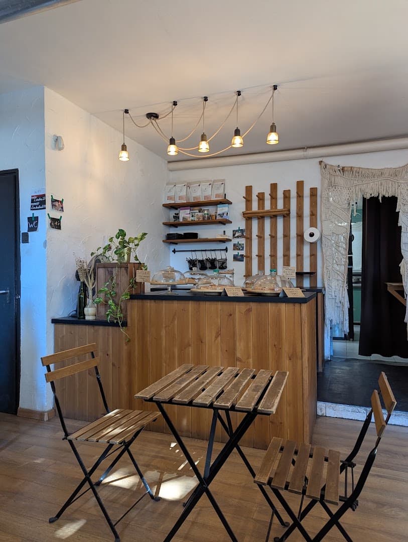 Linka • Eszem - Iszom - specialty coffee shop in Budapest