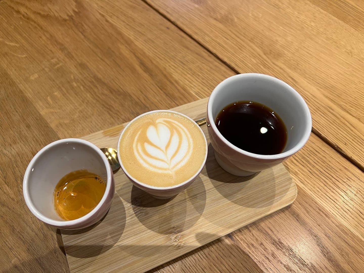 Coffee at MAME Josef, specialty coffee shop in Zurich