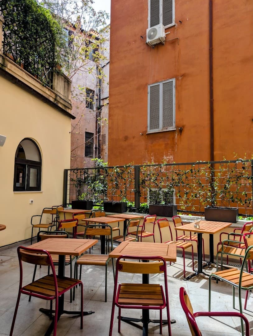 Storefront of LUNA by Faro - Caffè Specialty, specialty coffee shop in Rome