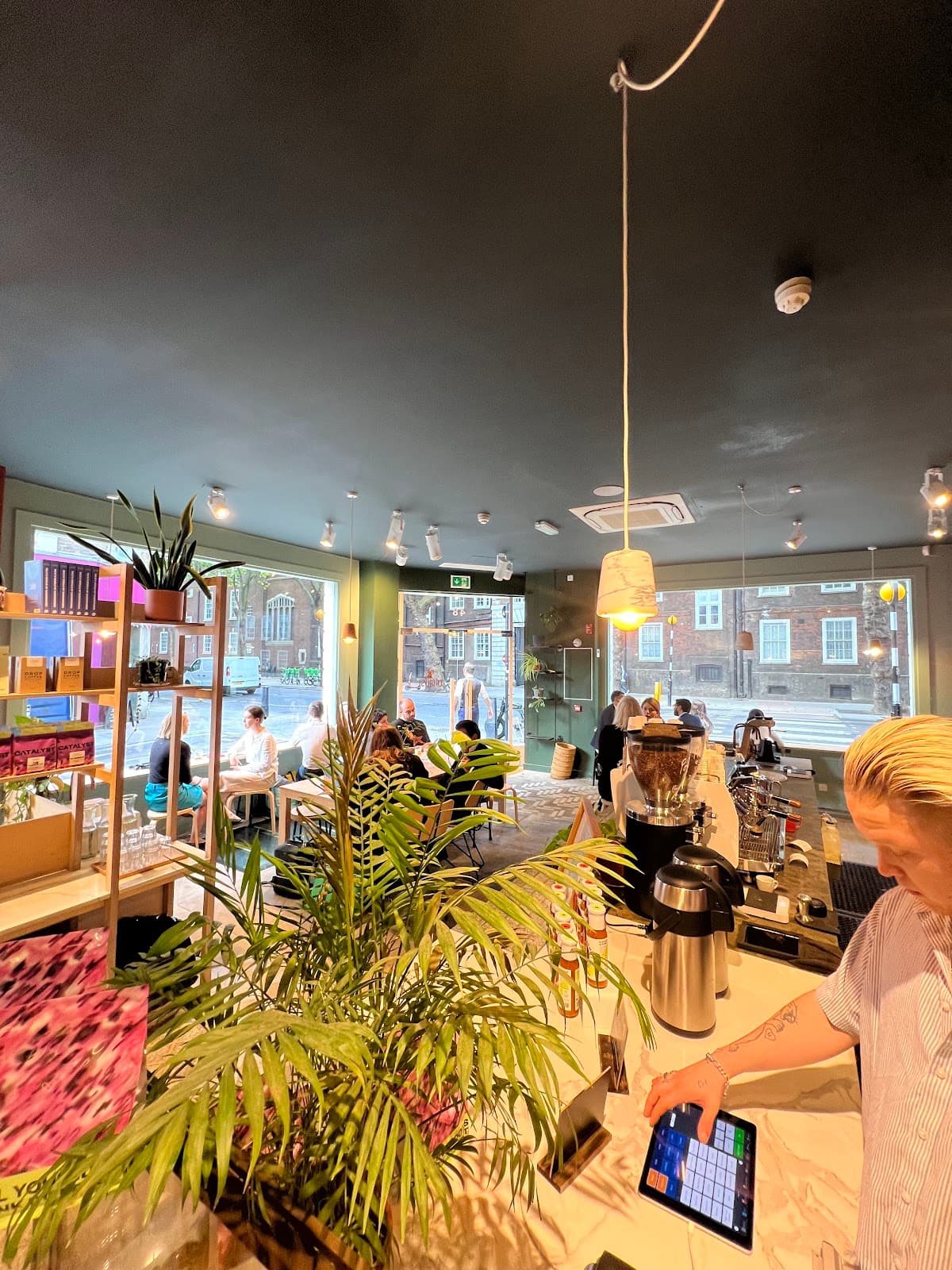 Catalyst - specialty coffee shop in Bloomsbury