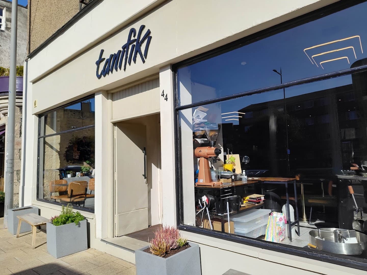 Storefront of Tanifiki, specialty coffee shop in Edinburgh