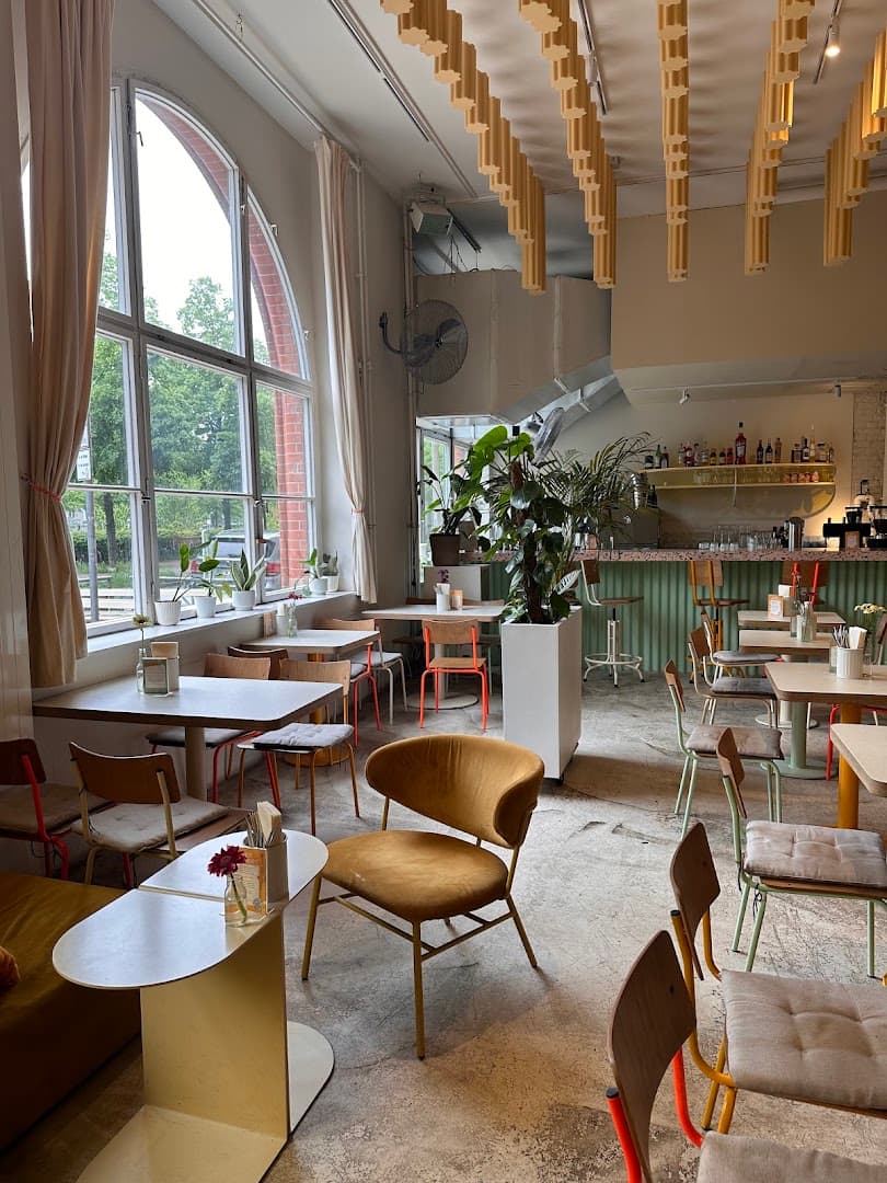 Blumental - specialty coffee shop in Berlin
