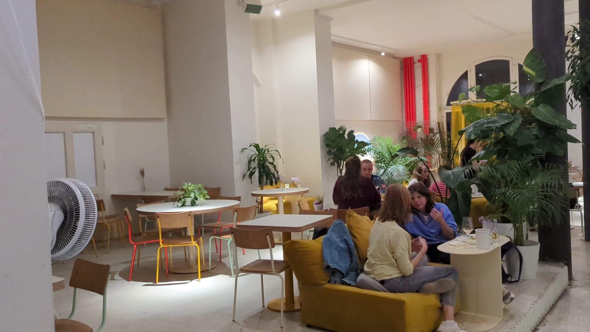 Blumental - specialty coffee shop in Berlin