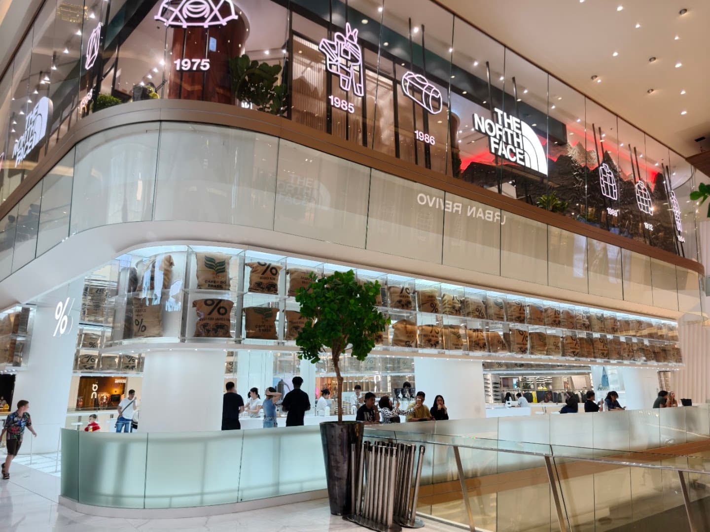 % Arabica Bangkok ICONSIAM - specialty coffee shop in Bangkok