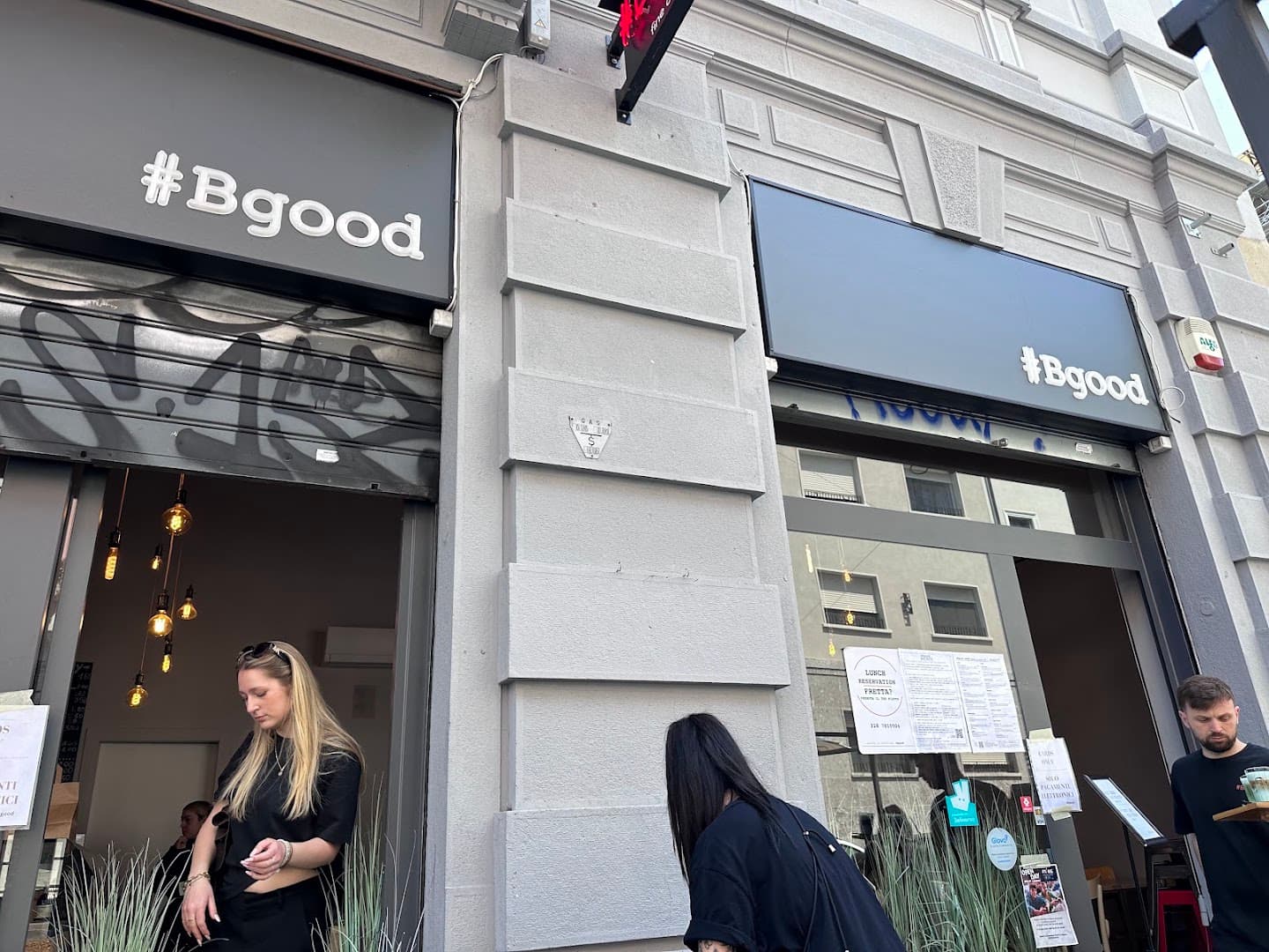 Storefront of Bgood, specialty coffee shop in Milan