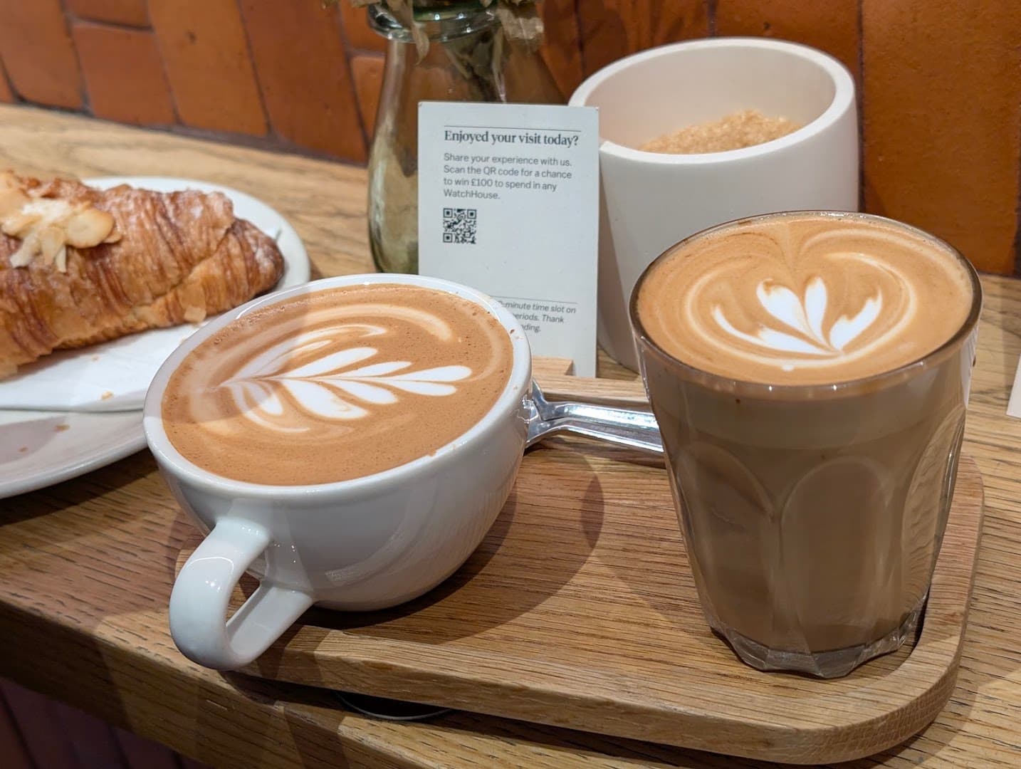 WatchHouse Roastery specialty coffee shop in London - photo 4